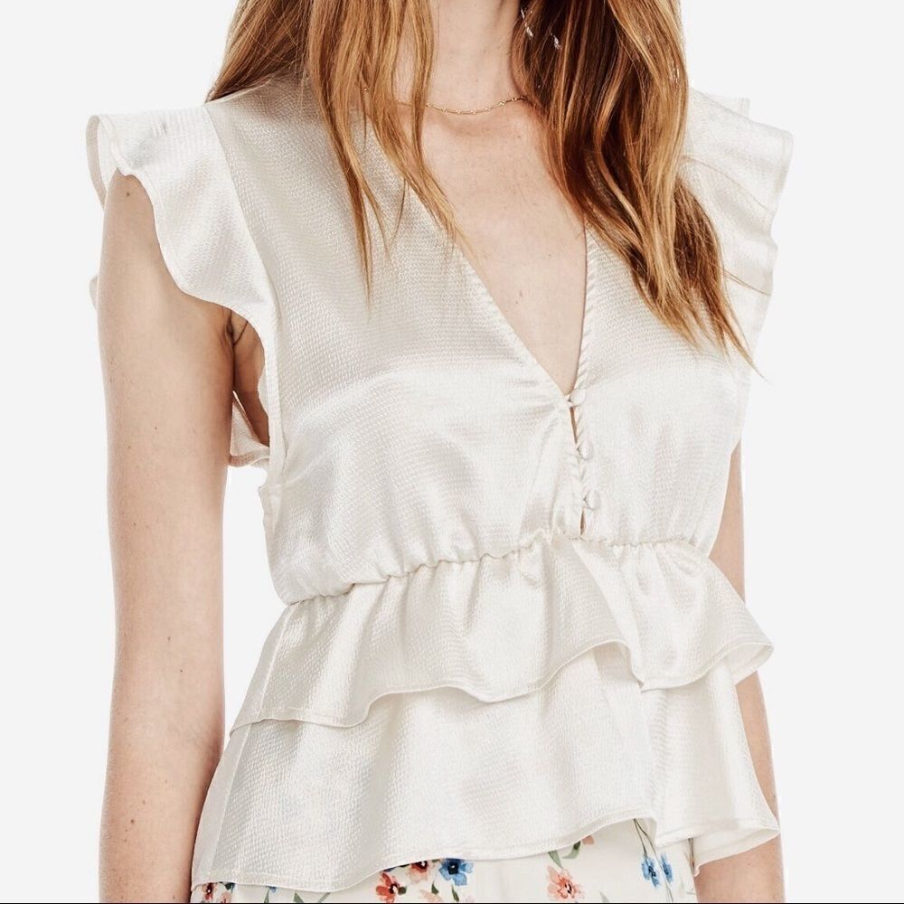 NWT SALTWATER LUXE Flutter Sleeve Satin Blouse Top